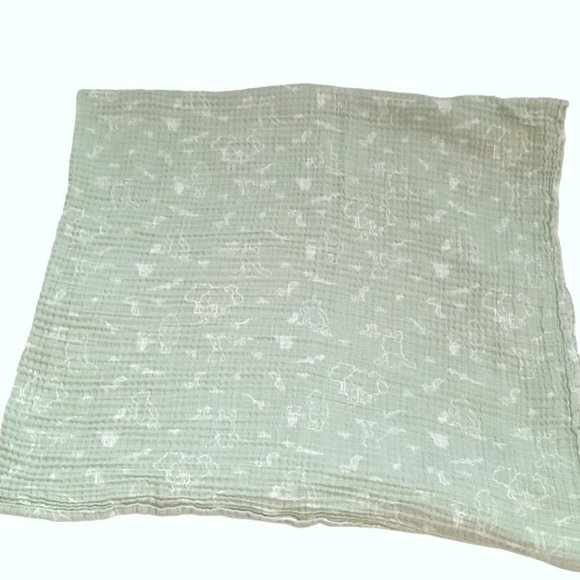 Aden + Anais Disney Winnie The Pooh Piglet Muslin Swaddle Baby Blanket 45" X 43" - Picture 1 of 5